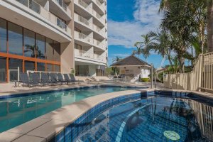 Accommodation Broadbeach 1