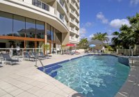 Breakfree Savannah Swimming Pool5