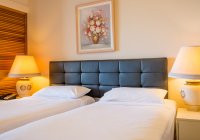 Broadbeach Savannah 16