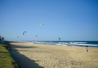  Kitesurfing