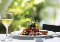 Diningtabble